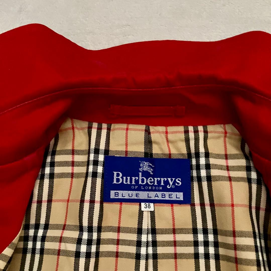 [美品]バーバリーブルーレーベル　トレンチコート　ベルト　裏ノバチェック　レッド