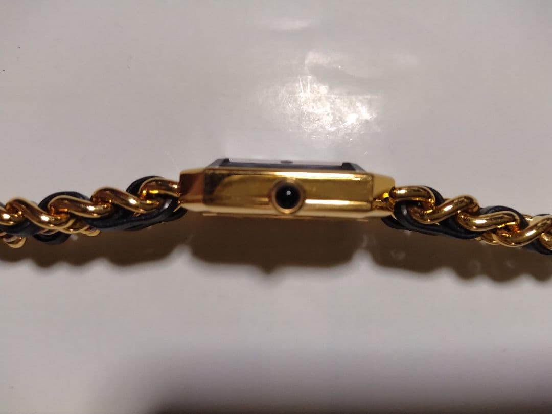 CHANEL クォーツ腕時計 ブラック/ゴールド　サイズM　プルミエール　保証書