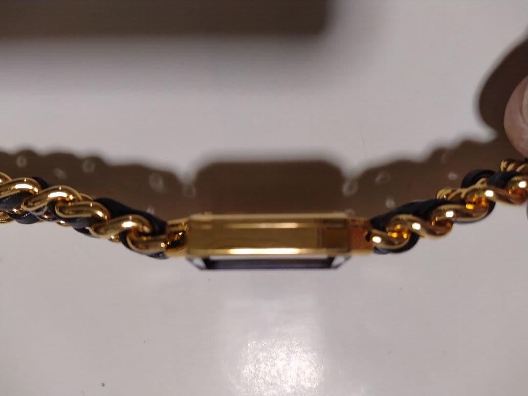 CHANEL クォーツ腕時計 ブラック/ゴールド　サイズM　プルミエール　保証書