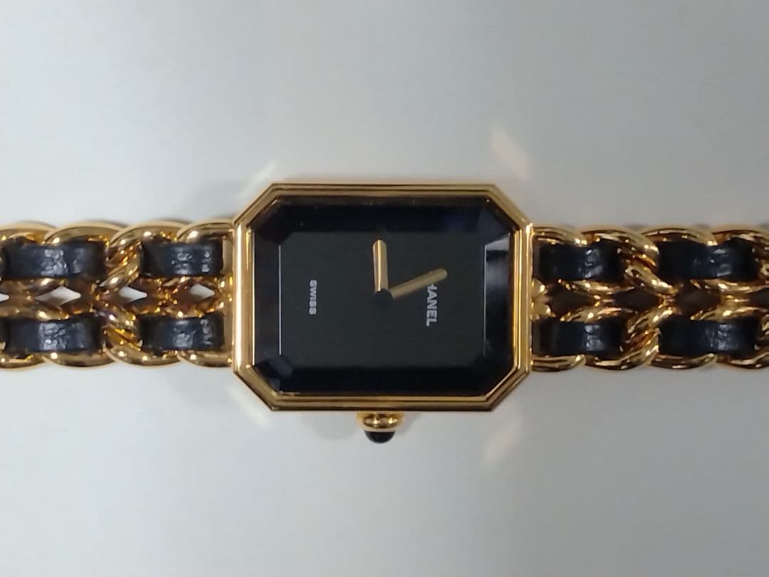 CHANEL クォーツ腕時計 ブラック/ゴールド　サイズM　プルミエール　保証書