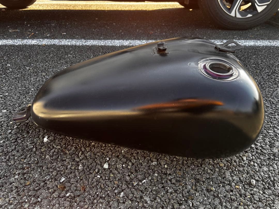 ホンダ　シャドウスラッシャー400 タンク　自家塗装