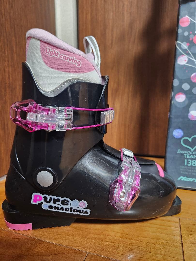 子供スキーセット　スキー板　138cm　 ブーツ　23cm　ストック 95cm