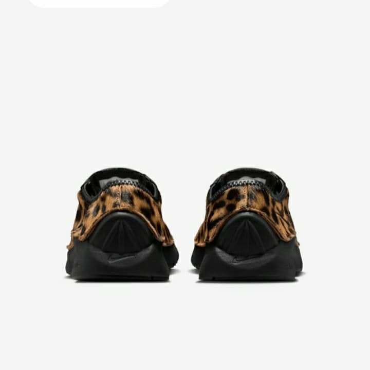 新品・未使用 NIKE Air Superfly LX 24.0cm