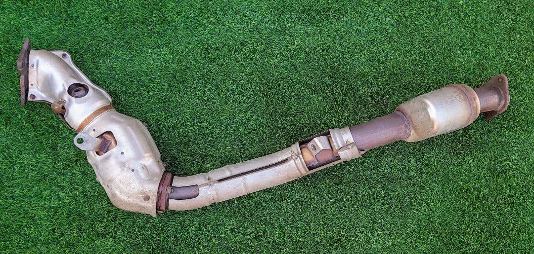スバル WRX STI(VAB) 純正触媒+フロントパイプ