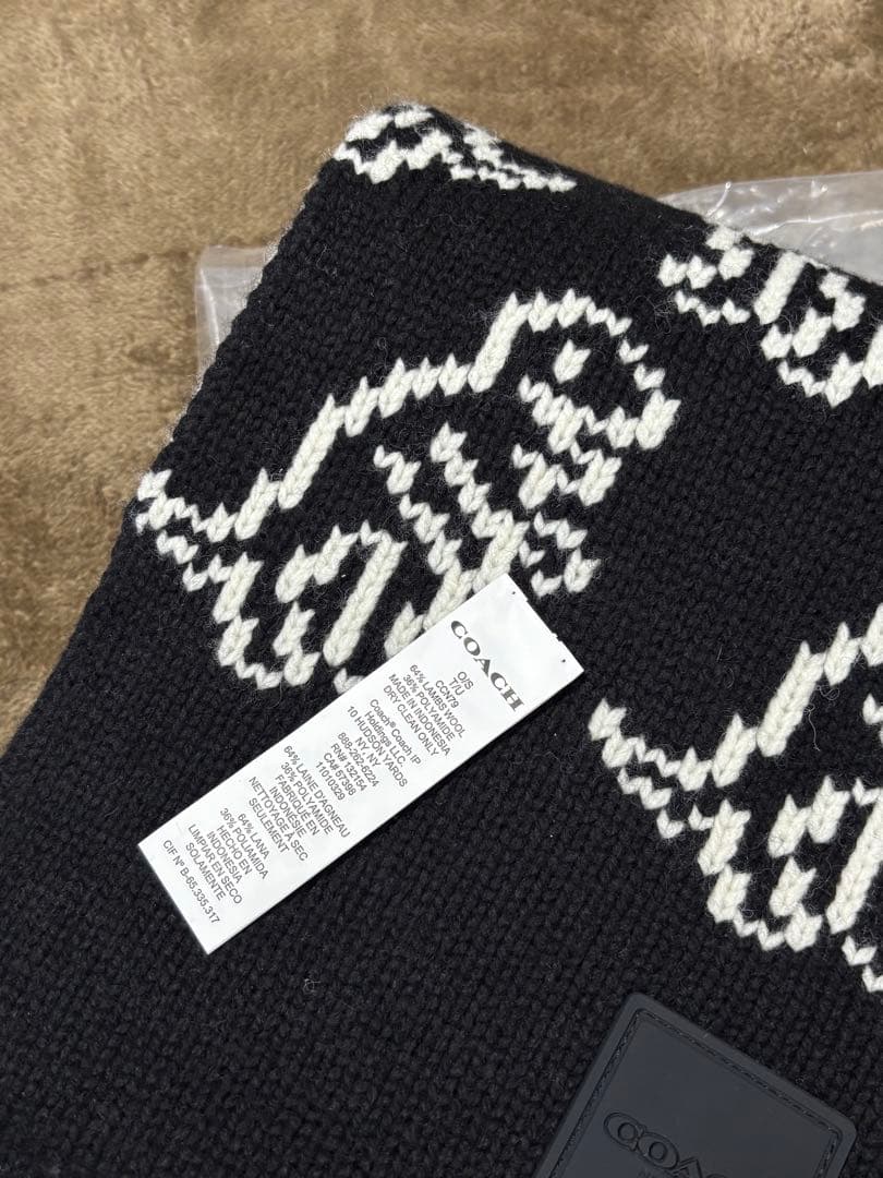 COACH ディノ プリント ニット マフラー　恐竜柄 マフラー