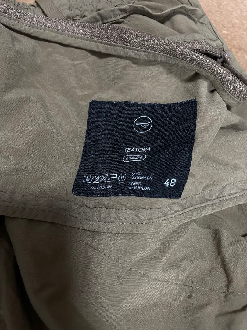 テアトラ　ビームス 別注　デバイスクルーザーパッカブル　コヨーテ　48