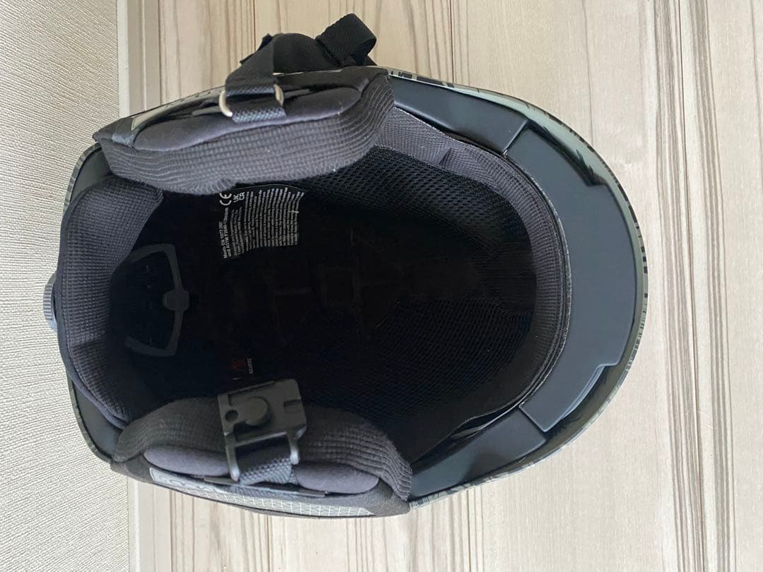 未使用　OAKLEY MOD5 LサイズMips搭載　スキー/スノボヘルメット