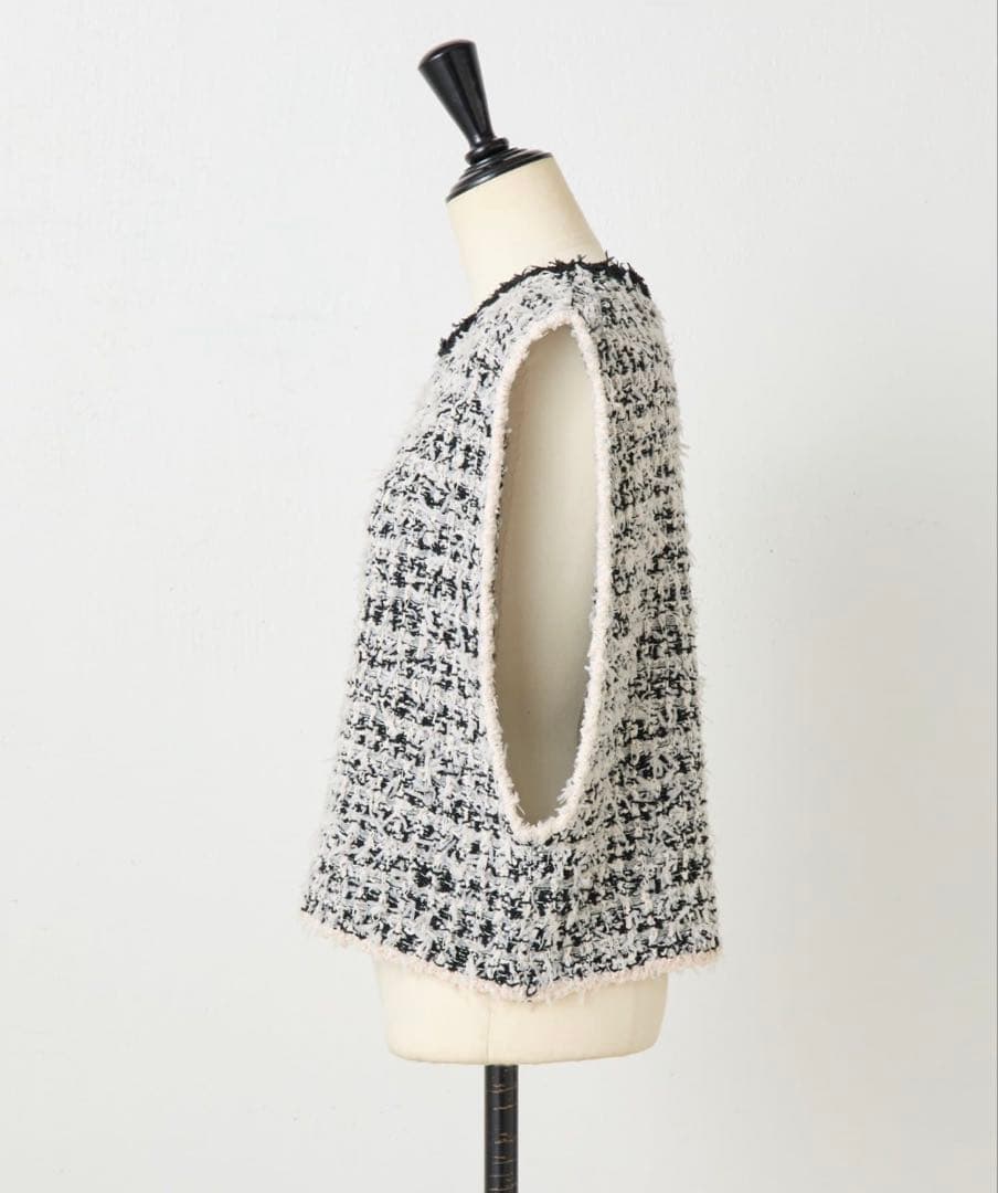 BEARDSLEY ツイードニットベスト 新品タグ付　ビアズリー