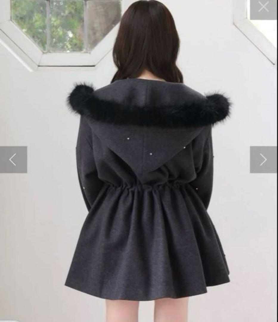 【値下げ可能】【未使用】フードフェイクファービジューミドルコート ナイスクラップ