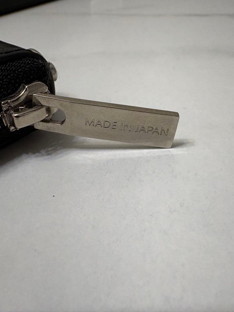 ヨウジヤマモト ブラック レザー 二つ折り財布