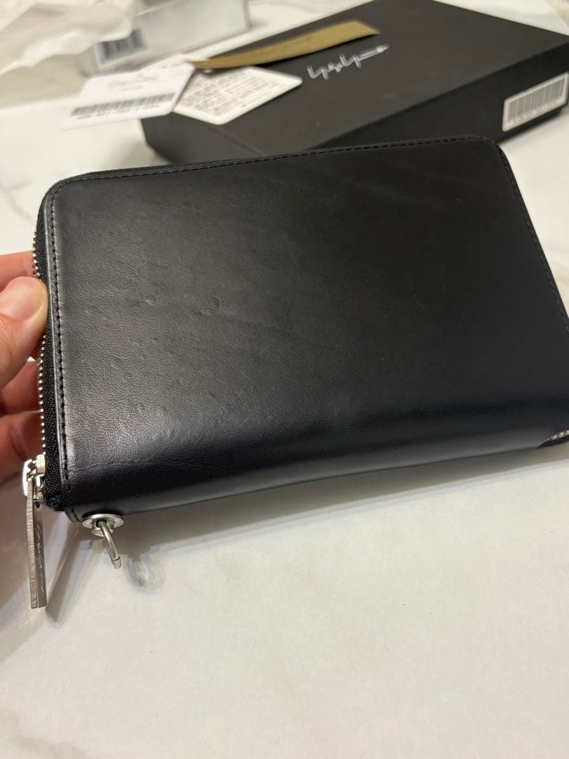 ヨウジヤマモト ブラック レザー 二つ折り財布