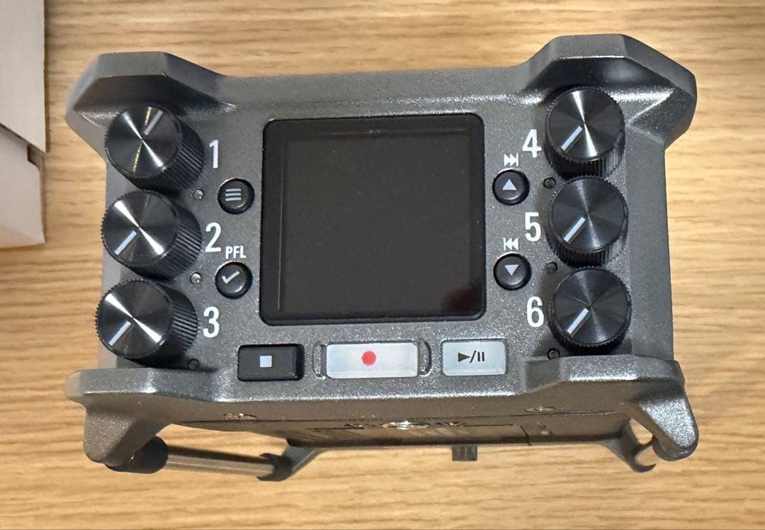 ZOOM F6 + PCF-6 （フィールドレコーダー＆ポーチ）