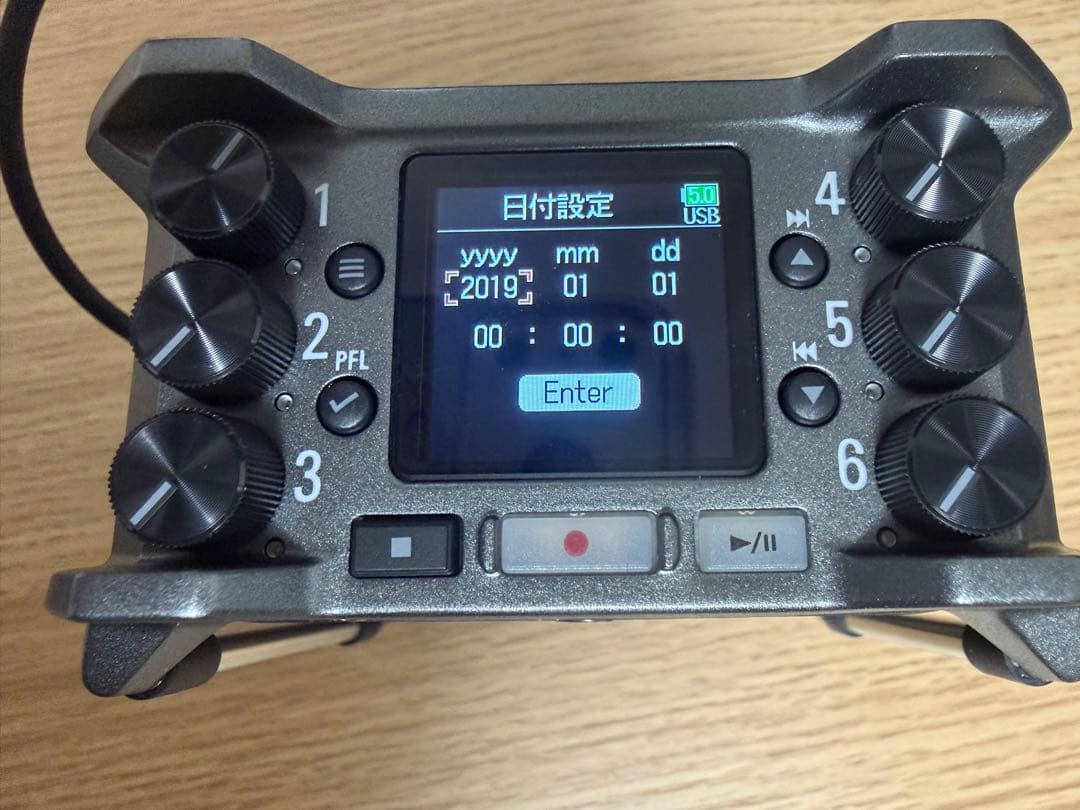 ZOOM F6 + PCF-6 （フィールドレコーダー＆ポーチ）