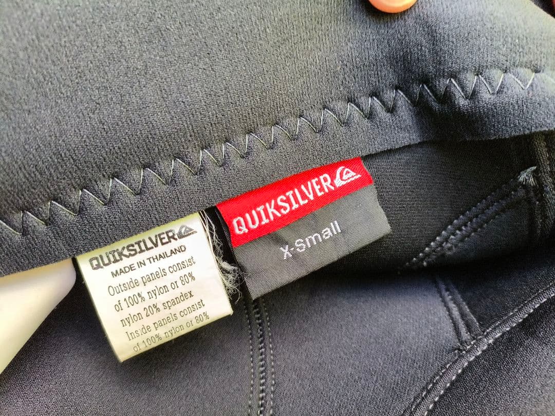 クイックシルバー　XS　ウェットスーツ