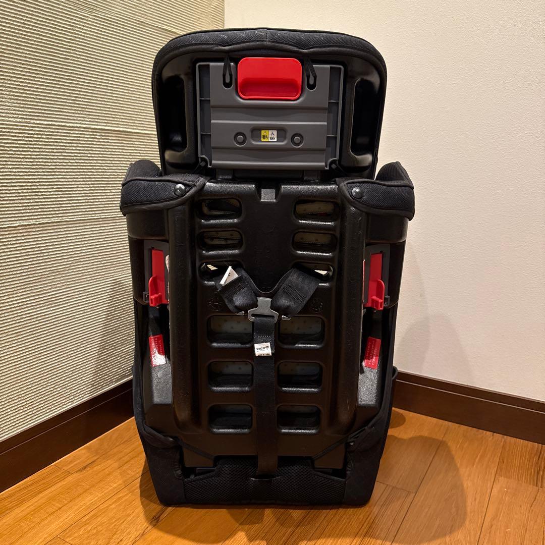 ☆Aprica エアグルーヴプラス チャイルドシート　ジュニアシート