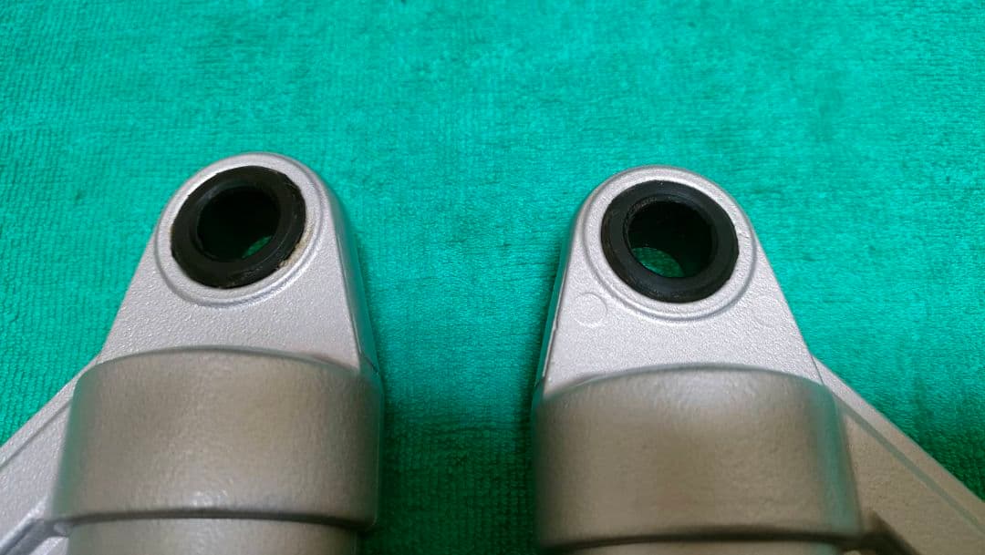 CB400SF DAYTONA リアサスペンション