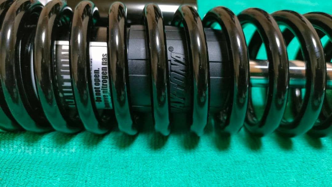 CB400SF DAYTONA リアサスペンション