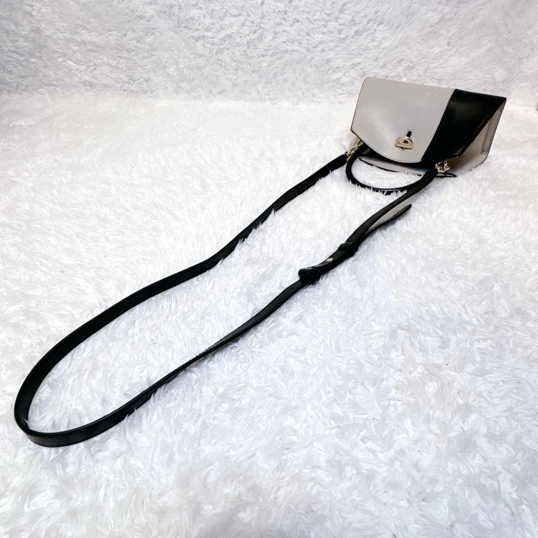 ✨美品✨ FURLA フルラ ジェネシ ミニ 2way ショルダーバッグ 本革