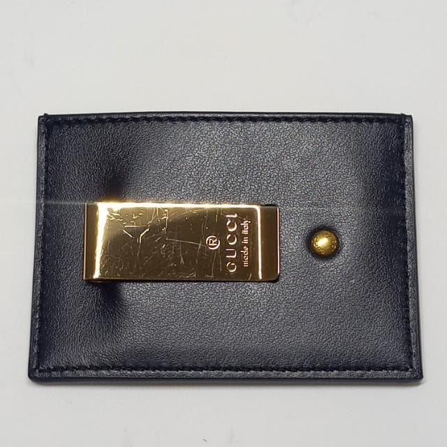 美品 グッチ マネークリップ付き カードケース 札ばさみ レザー ブラック ロゴ