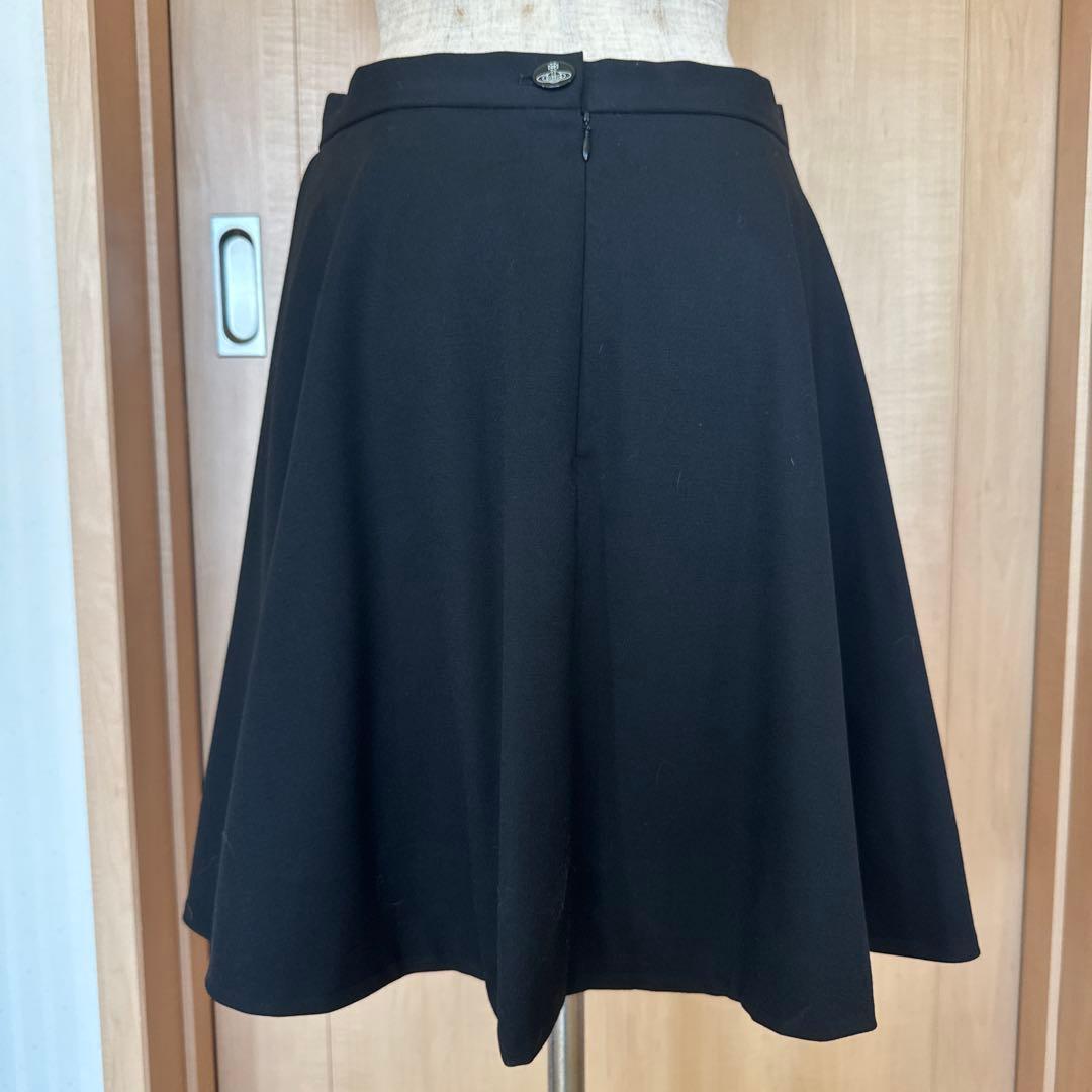 美品♡♡【入学式や卒業式に！お値引き中！】 Vivienne スーツ♡早い者勝ち