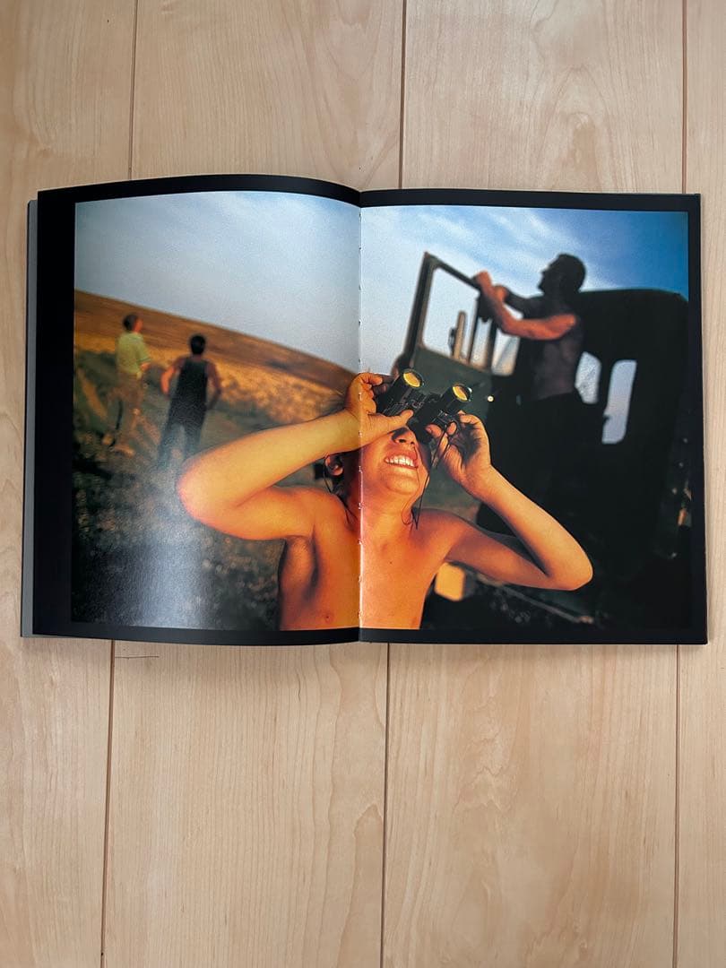 【希少】Satellitesジョナスベンディクセン　Bendiksen　写真集