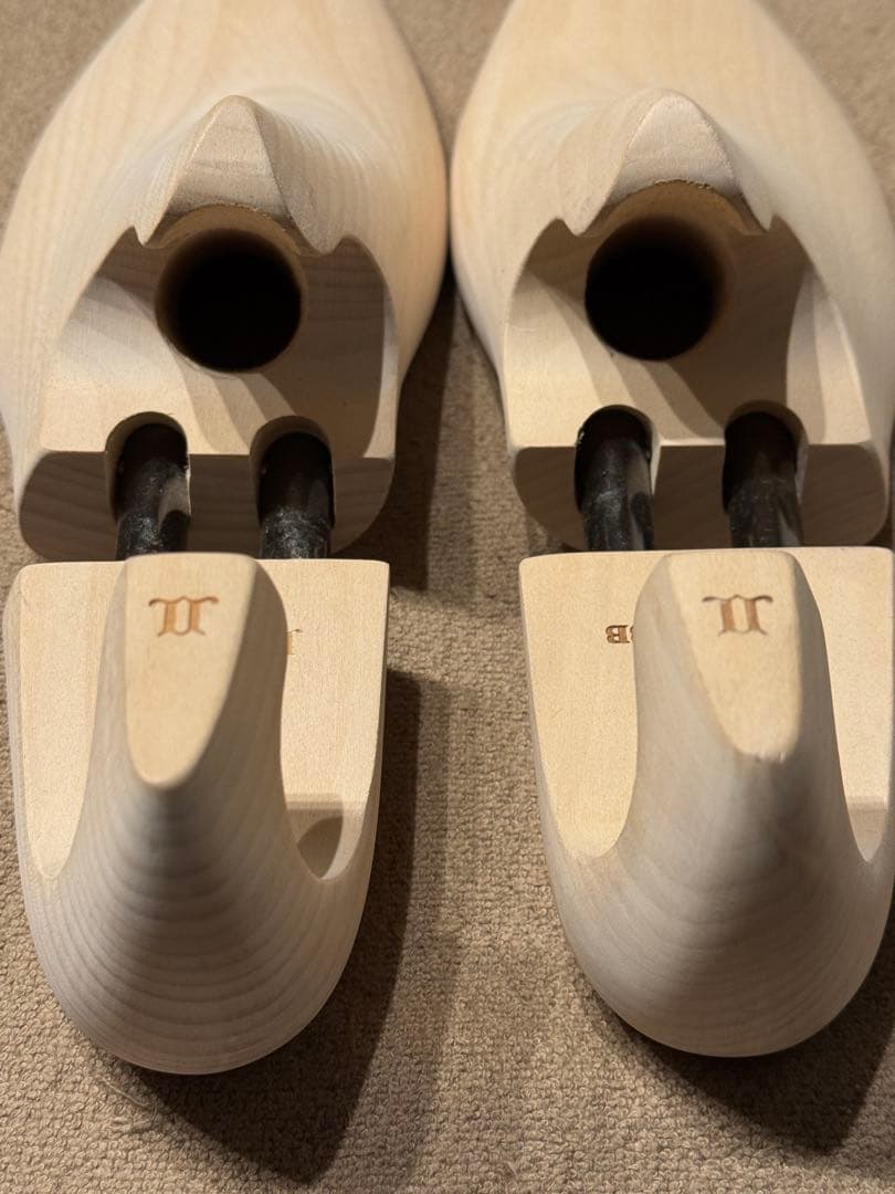 ジョンロブ　シューツリー　７E