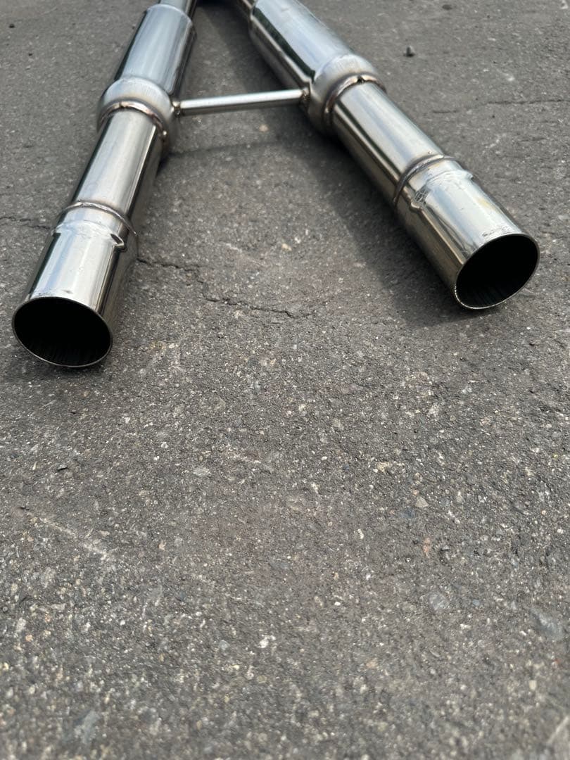 あ*あ様 30セルシオ 中間 マフラー
