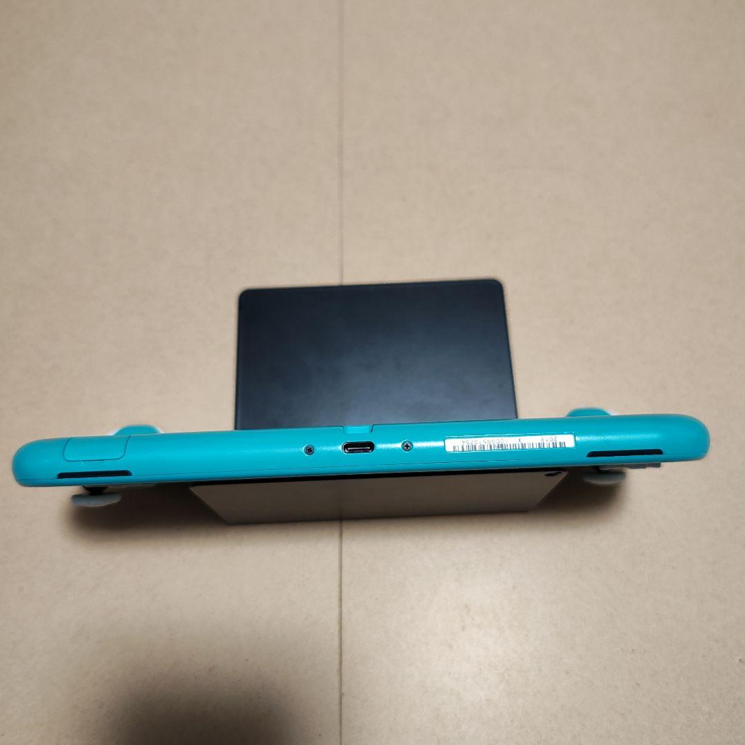 Nintendo Switch Lite（ターコイズブルー）