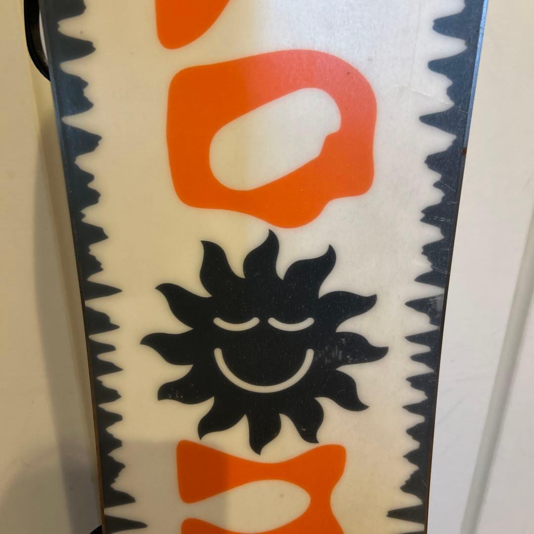 子供用スノーボードSalomon 100cm ビンディング、ケース付き