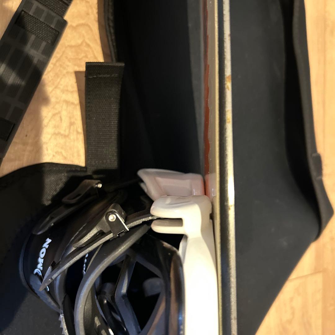 子供用スノーボードSalomon 100cm ビンディング、ケース付き