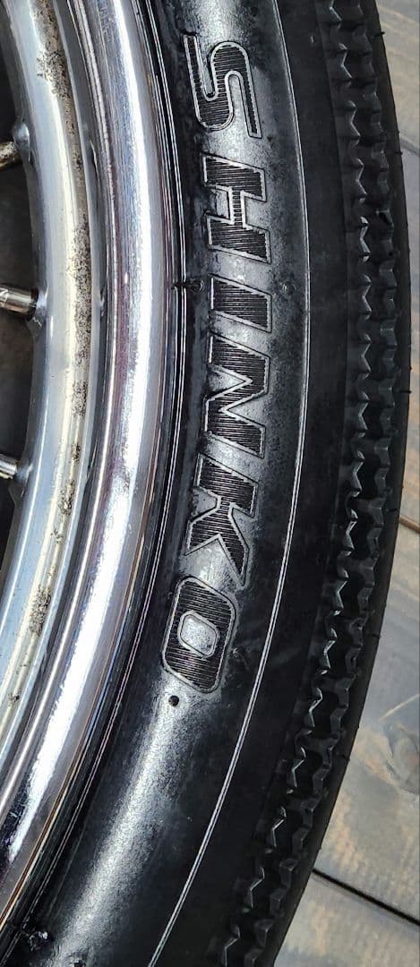 ハーレー　２１インチホイール　　　　ショベル（バリ山タイヤ付き)