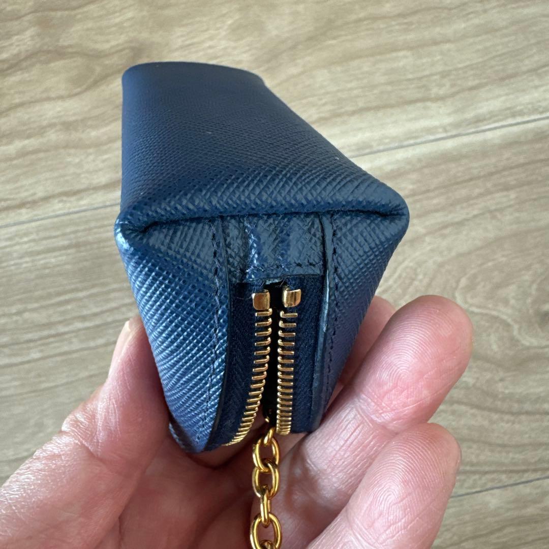 PRADA サフィアーノレザー ケース