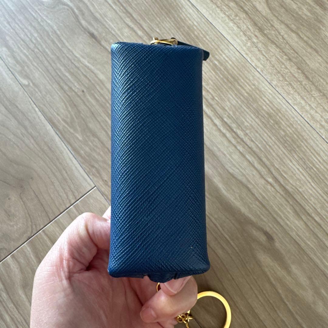 PRADA サフィアーノレザー ケース