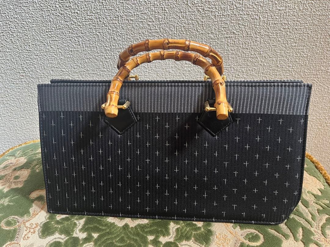 和装用　バンブーハンドル付きブラックバッグ