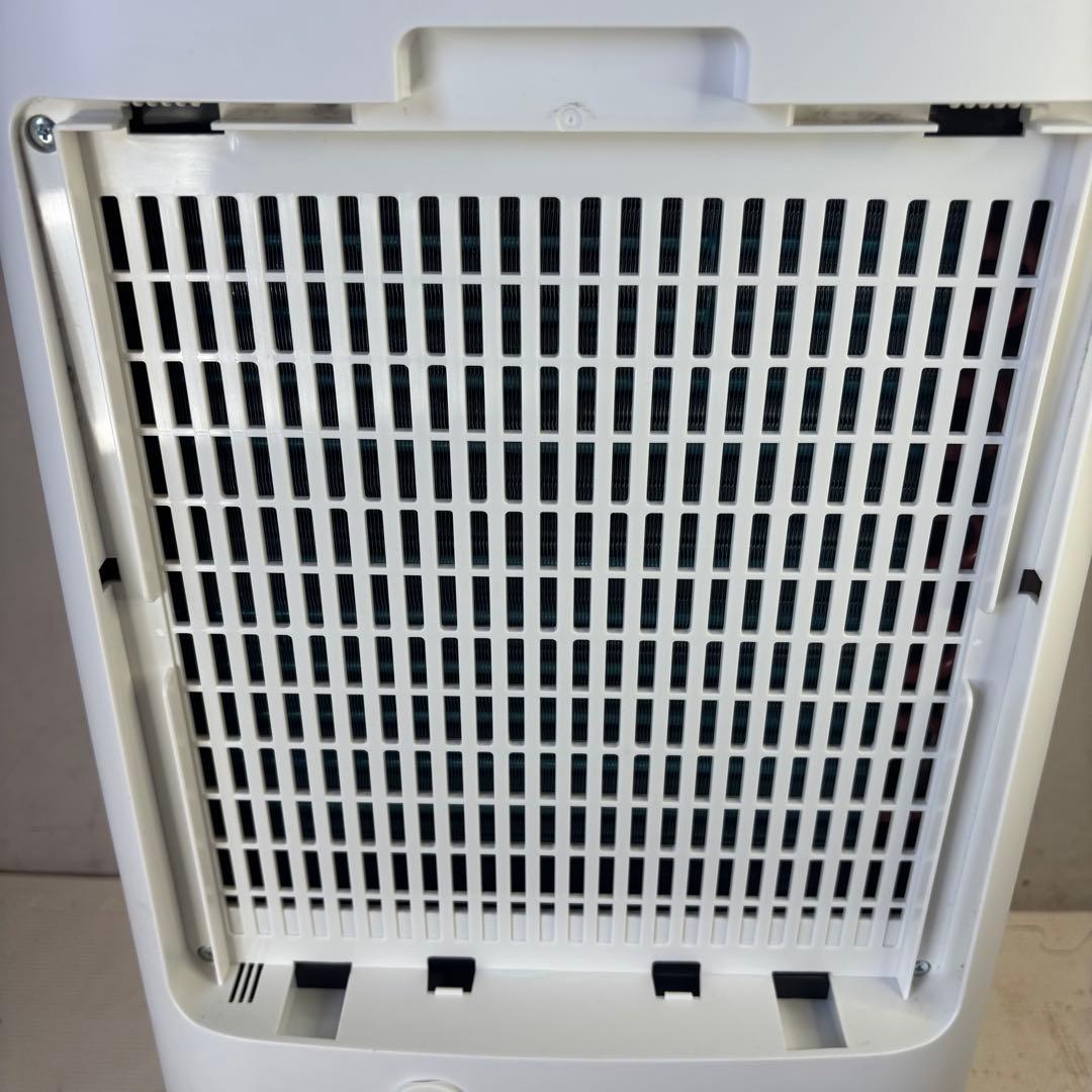 シャープ　CV-N120-W 除湿機　2022年製