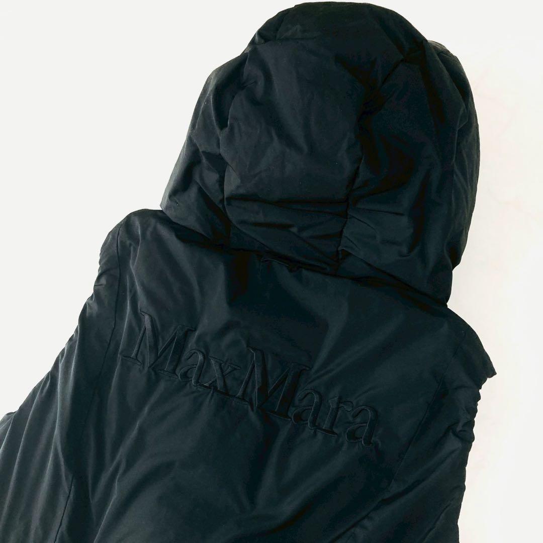 マックスマーラ　キューブ　リバーシブル　ダウンジレ　金ボタン　ロゴ刺繍　40