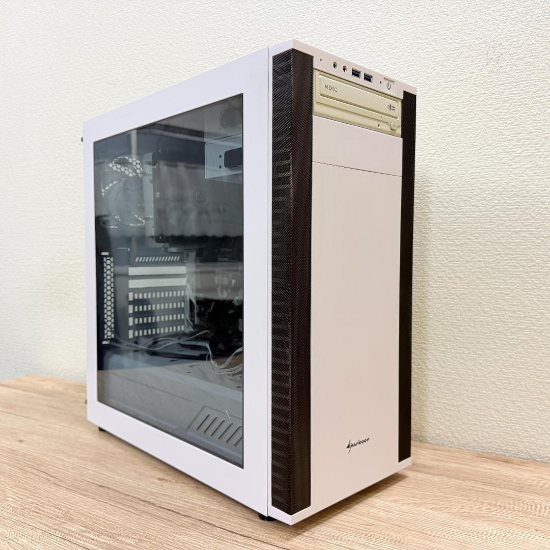 特価 ミドルタワーPC i7-7700K/SSD 256GB/HDD 500GB