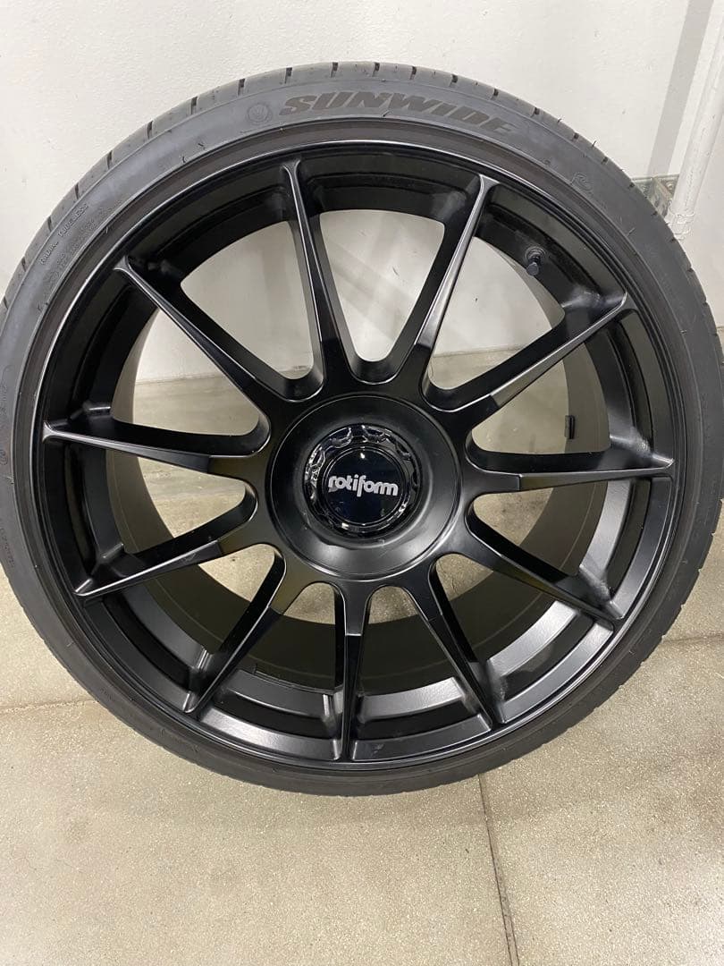 rotiform(ロティフォーム) DTM 19インチ 4本セット