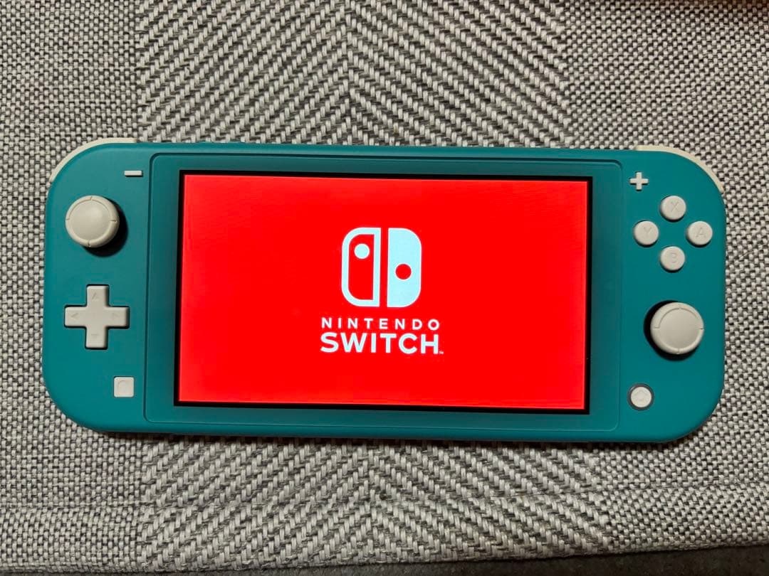 R*i様 Nintendo Switch Lite ターコイズブルー 本体　中古