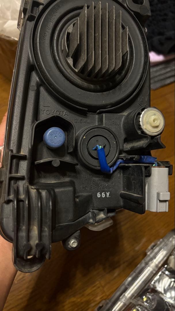 プリウス50前期純正フォグライト