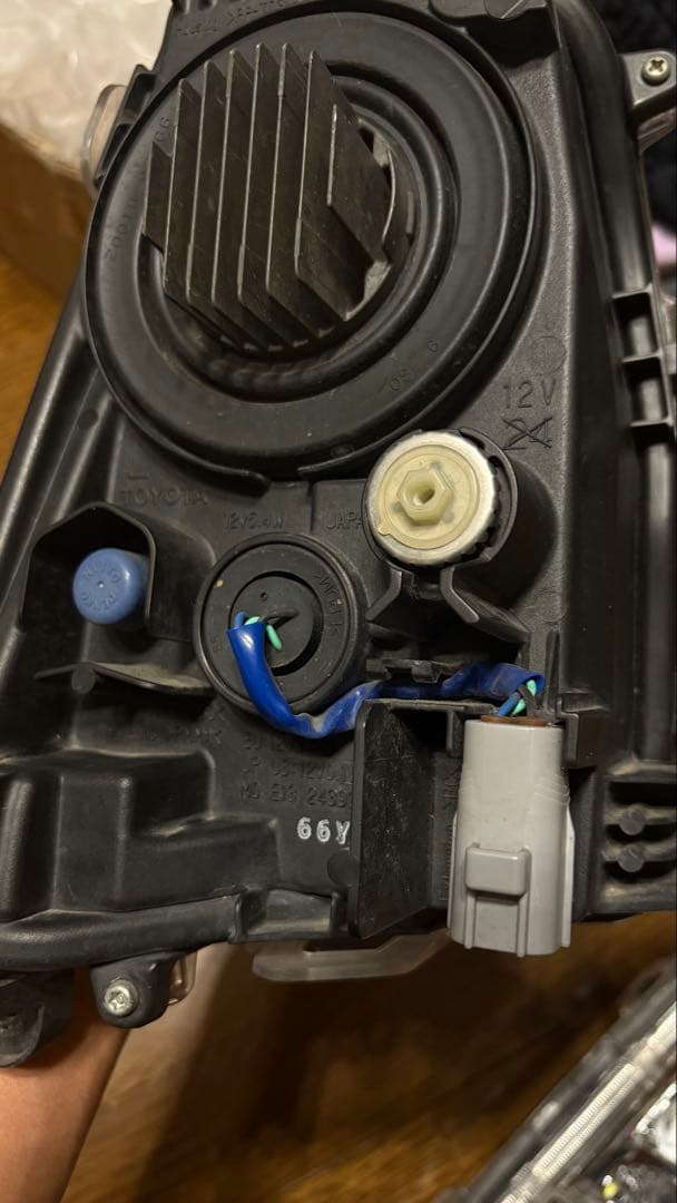 プリウス50前期純正フォグライト