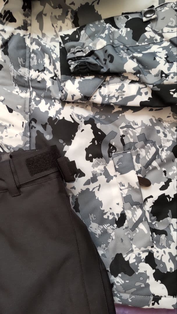 サイズL スキースーツ メンズ スキーウェア スノーウェア 新品