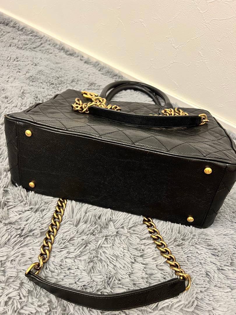 CHANEL ブラックレザー トートバッグ