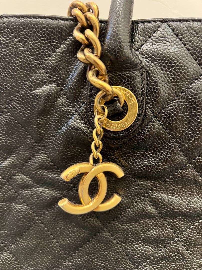 CHANEL ブラックレザー トートバッグ