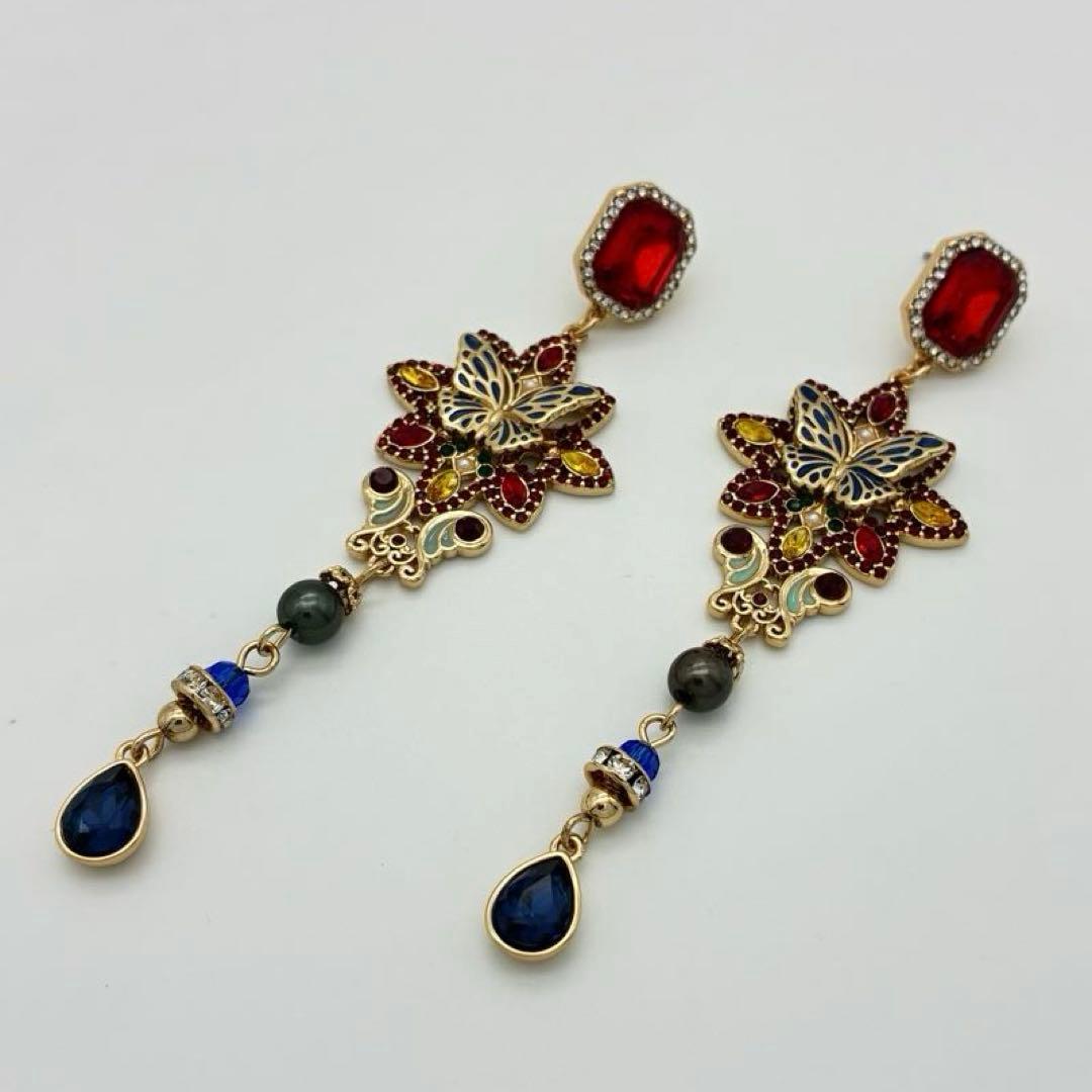 Paprika MAYLA ピアス Parade アイコニック イヤオブジェ