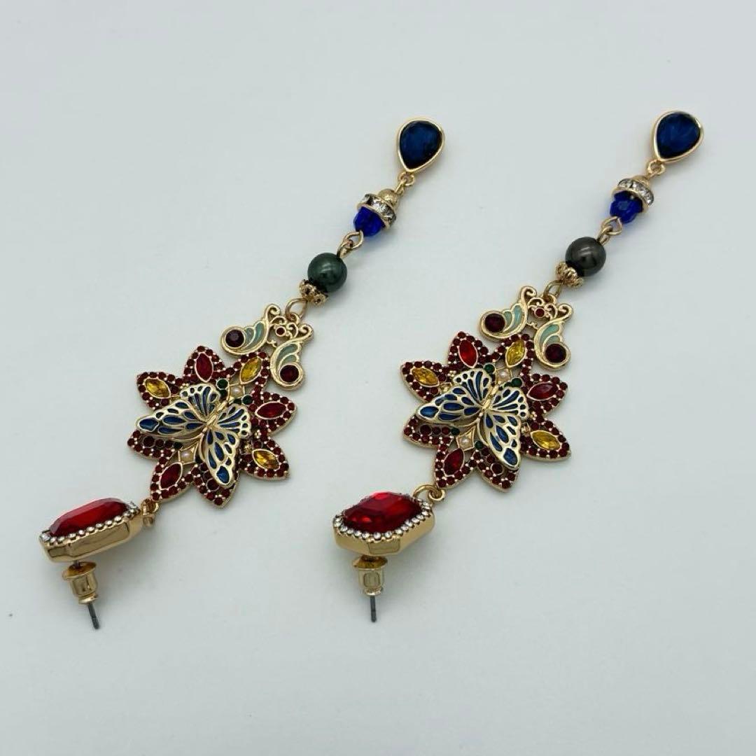 Paprika MAYLA ピアス Parade アイコニック イヤオブジェ