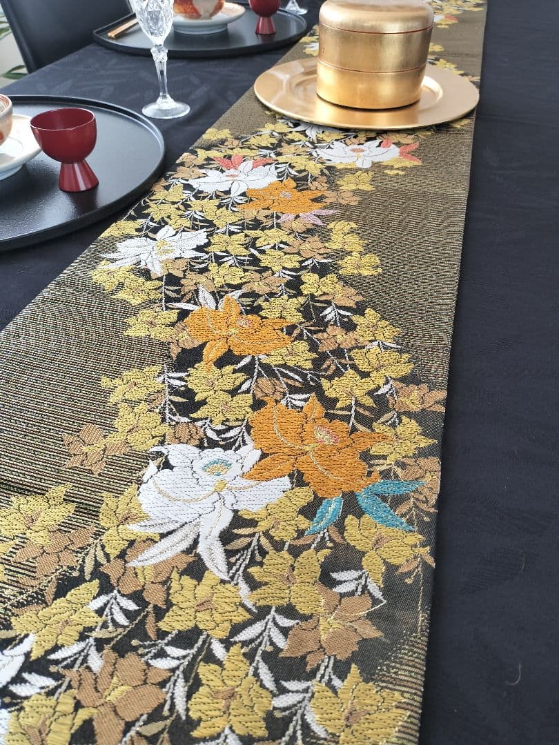 sweetylily　A878★逸品‼️豪華刺繍‼️ランナー2m10cm