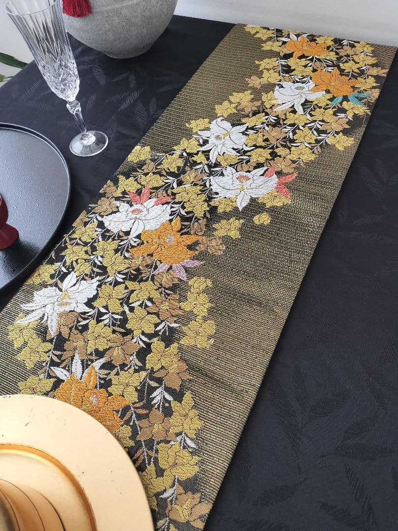 sweetylily　A878★逸品‼️豪華刺繍‼️ランナー2m10cm