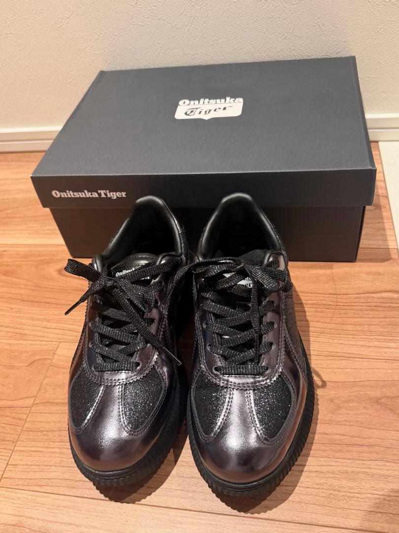 J*様 オニツカタイガー　DELECITY 23cm BLACK