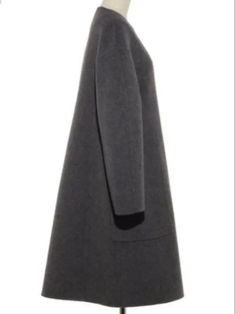 シクラス　イエロー ノーカラー コート